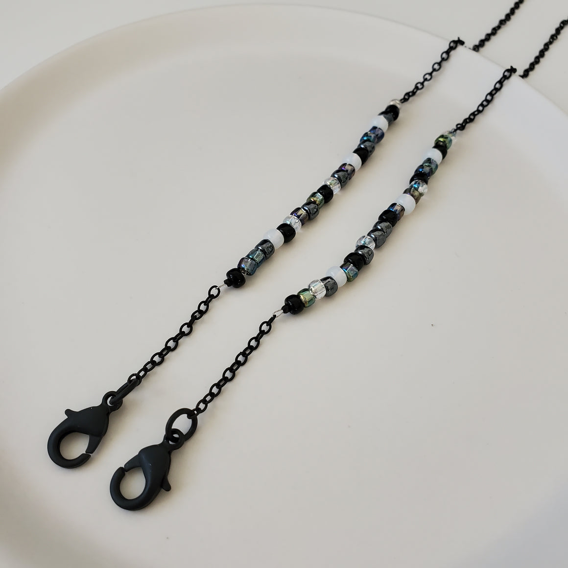 Mask Chain - Matte Black with glass beads